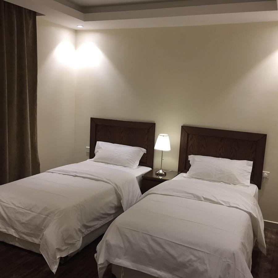 Asfar Plaza Aparthotel Khobar Buitenkant foto