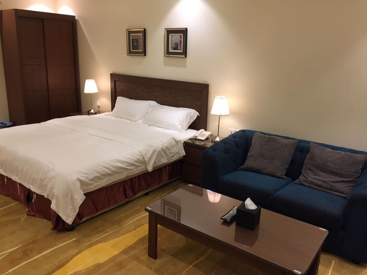 Asfar Plaza Aparthotel Khobar Buitenkant foto